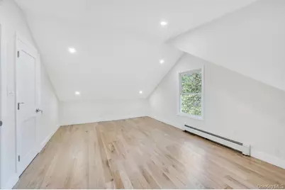 624 Townline Road, Hauppauge, NY 11788 - Photo 19