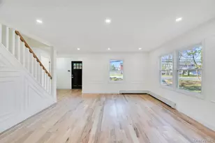 624 Townline Rd, Hauppauge, NY 11788 - Photo 5