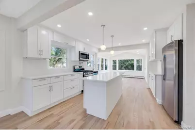 624 Townline Road, Hauppauge, NY 11788 - Photo 15