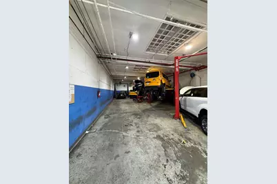 38-21 23rd #B, Astoria, NY 11101 - Photo 5