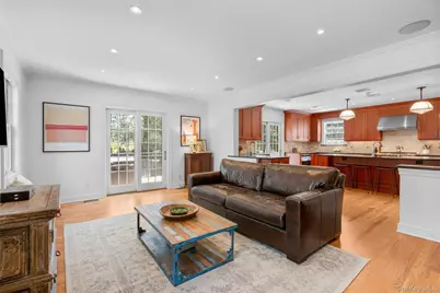 210 Cliff Avenue, Pelham, NY 10803 - Photo 13