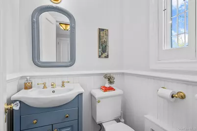 210 Cliff Avenue, Pelham, NY 10803 - Photo 17