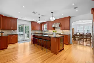 210 Cliff Ave, Pelham, NY 10803 - Photo 9