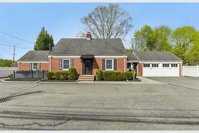 1 Huntington Bay Road, Huntington, NY 11743 - Photo 1