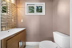 565 McKinley Terrace, Centerport, NY 11721 - Photo 17