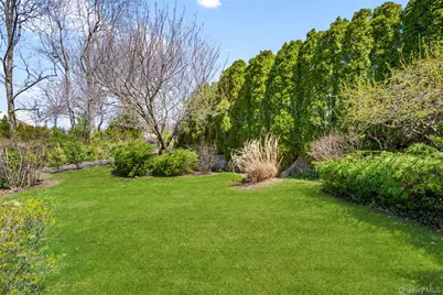 218 Seventh Avenue, Pelham, NY 10803 - Photo 33