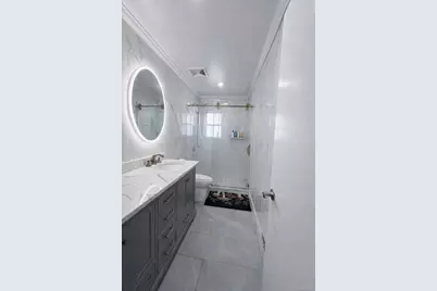 126 Radcliffe Road, Plainview, NY 11803 - Photo 9