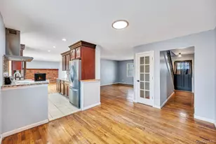 10 Winnetica Ln, East Islip, NY 11730 - Photo 5