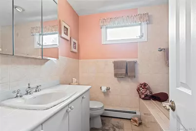 8 Ungava Drive, New City, NY 10956 - Photo 13