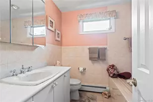 8 Ungava Dr, New City, NY 10956 - Photo 13