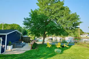 412 Atlantic Ave, Greenport, NY 11944 - Photo 17