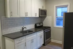 104-07 177th St, Jamaica, NY 11433 - Photo 15