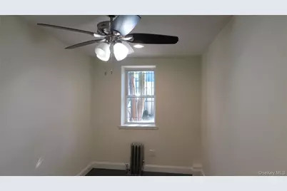 10407 177th Street, Jamaica, NY 11433 - Photo 9