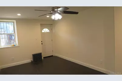 10407 177th Street, Jamaica, NY 11433 - Photo 5