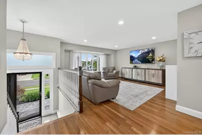12 Farmstead Road, Commack, NY 11725 - Photo 5