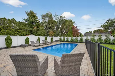 12 Farmstead Road, Commack, NY 11725 - Photo 27