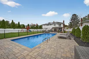 12 Farmstead Rd, Commack, NY 11725 - Photo 25
