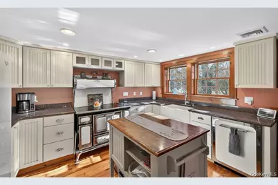 321 Burnt Meadow Road, Gardiner, NY 12525 - Photo 9