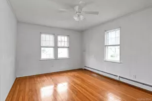 154 Rocklyn Ave, Lynbrook, NY 11563 - Photo 13