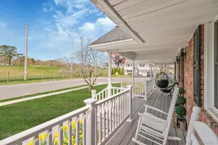 1 Hooper Ct, Port Jefferson Station, NY 11776 - Photo 5