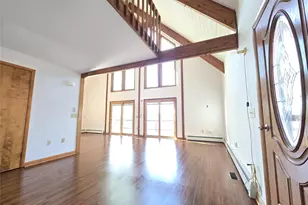36 Ten Broeck Ln, Newburgh, NY 12550 - Photo 7