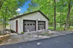 36 Ten Broeck Ln, Newburgh, NY 12550 - Photo 23