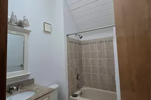 36 Ten Broeck Ln, Newburgh, NY 12550 - Photo 13