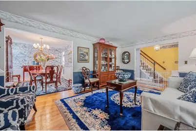 8 Whisper Lane, Smithtown, NY 11787 - Photo 19