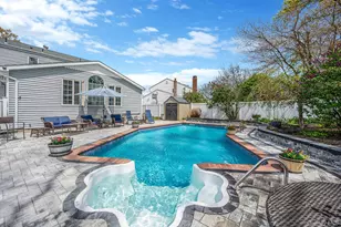 8 Whisper Ln, Smithtown, NY 11787 - Photo 9