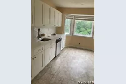 1455 E Forks Road, Bay Shore, NY 11706 - Photo 5