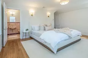 8 Chelsea Dr, Port Washington, NY 11050 - Photo 27