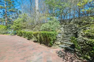 8 Chelsea Dr, Port Washington, NY 11050 - Photo 43