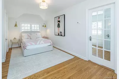 8 Chelsea Drive, Port Washington, NY 11050 - Photo 33