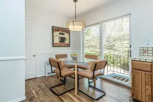 8 Chelsea Dr, Port Washington, NY 11050 - Photo 19