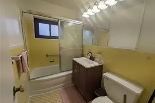 87-56 Francis Lewis Blvd, Hollis, NY 11423 - Photo 15