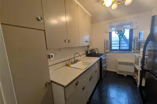 87-56 Francis Lewis Blvd, Hollis, NY 11423 - Photo 7