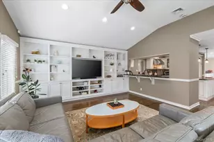 9 Delaware Ave, Jericho, NY 11753 - Photo 5