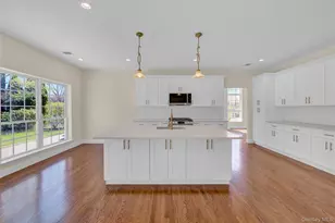 177 Hamlet Dr, Mount Sinai, NY 11766 - Photo 11