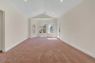 177 Hamlet Dr, Mount Sinai, NY 11766 - Photo 19