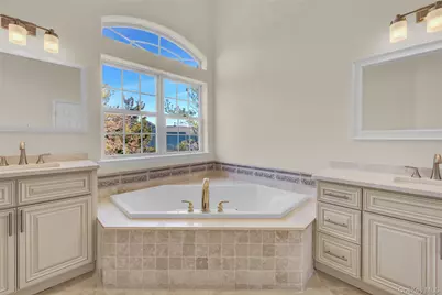 177 Hamlet Drive, Mount Sinai, NY 11766 - Photo 29