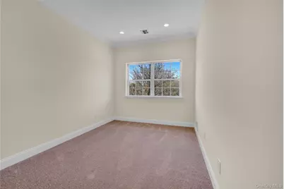 177 Hamlet Drive, Mount Sinai, NY 11766 - Photo 19