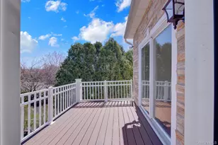 177 Hamlet Dr, Mount Sinai, NY 11766 - Photo 37