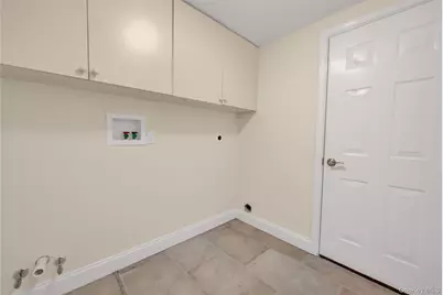 177 Hamlet Drive, Mount Sinai, NY 11766 - Photo 13