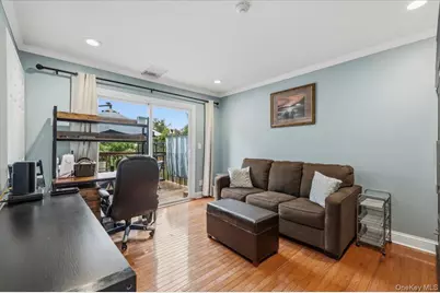 190 Lake Pointe Circle #190, Middle Island, NY 11953 - Photo 17