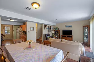 33 Pond Hill Ln, Walden, NY 12586 - Photo 9