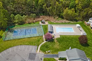 33 Pond Hill Ln, Walden, NY 12586 - Photo 3