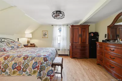75 Oregon Avenue, Medford, NY 11763 - Photo 31