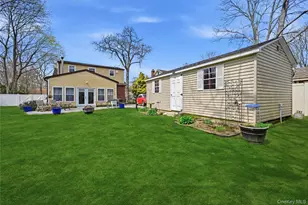 75 Oregon Ave, Medford, NY 11763 - Photo 37
