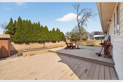 1710 Saint Marks Avenue, Merrick, NY 11566 - Photo 25