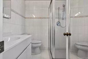 1710 St Marks Ave, Merrick, NY 11566 - Photo 15